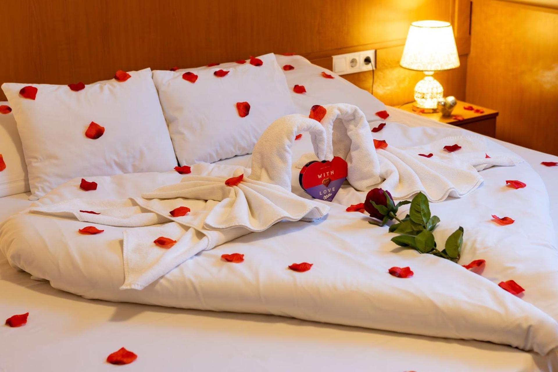 Hotel Barbakan Pecs Ngoại thất bức ảnh