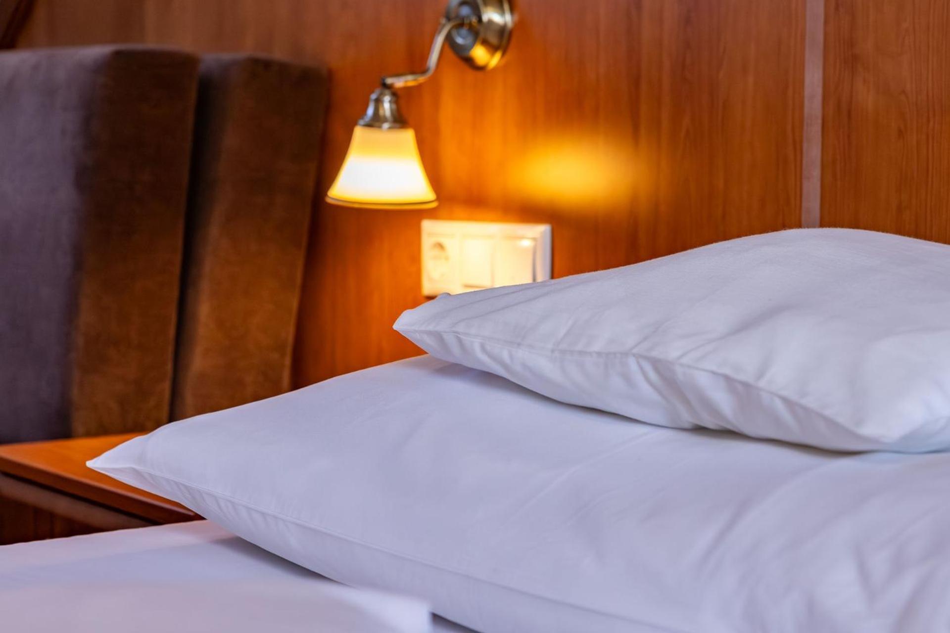 Hotel Barbakan Pecs Ngoại thất bức ảnh